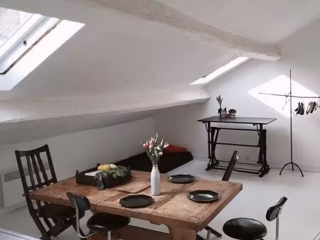 studio quasi indépendant