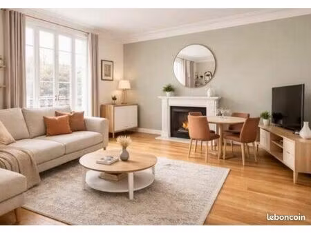 appartement de standing meublée de 67 m2 1950 dont 320 de charges comprenant le chauffage