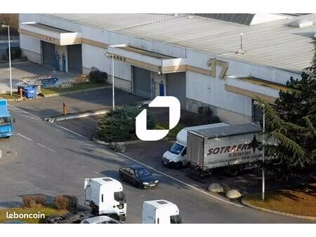 local d'activité 339 m²