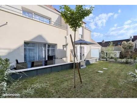 rez de jardin calme et ensoleillé