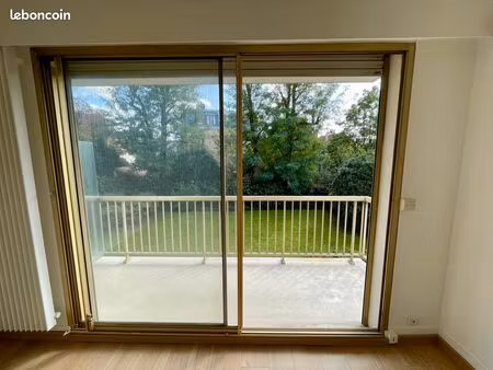 studio lumineux le parc st maur