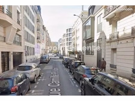 local commercial 144 m²