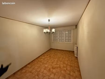 t4 107m² – 2 balcons – fort potentiel – proche rer e