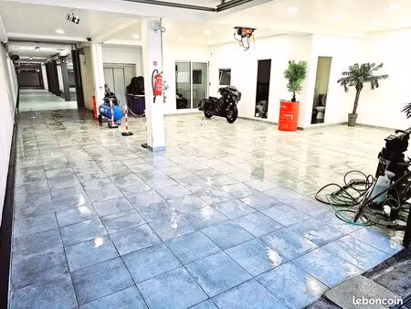 local d'activite sous-sol 500m2 divisible a partir de 250m2