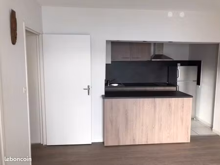 t2 43m² balcon garage libre 1er juin