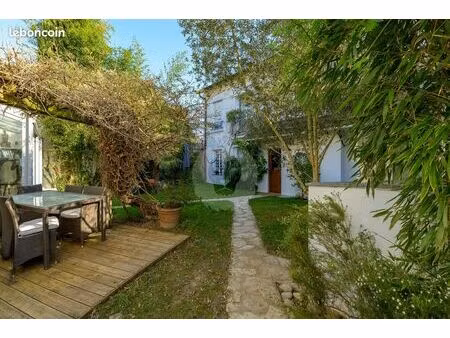 maison 7 pièces 193 m²