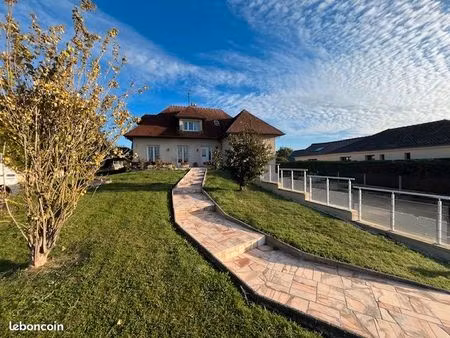 caen nord ouest bus de ville - maison familiale avec fort potentiel