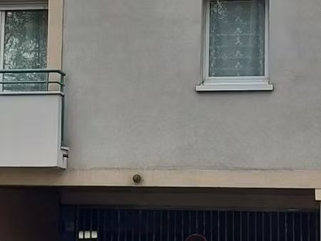 a louer parking centre ville sucy en brie en sous sol sécurisé avec bip 2.3m x 5m