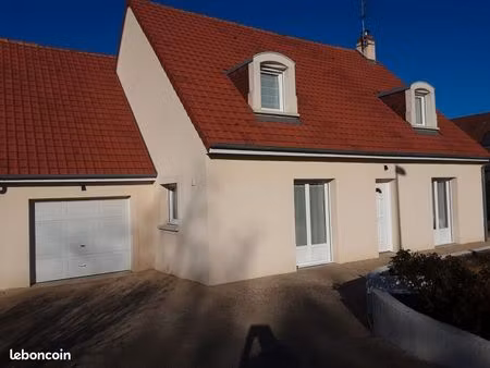 maison 6 pièces 145m²