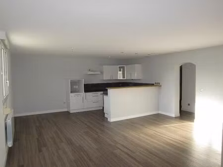 location appartement 4 pièces 89 m² à évreux (27000)