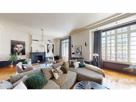 appartement haussmannien prestige neuf 180m2  hyper -centre