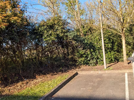 place de parking dans résidence sécurisée