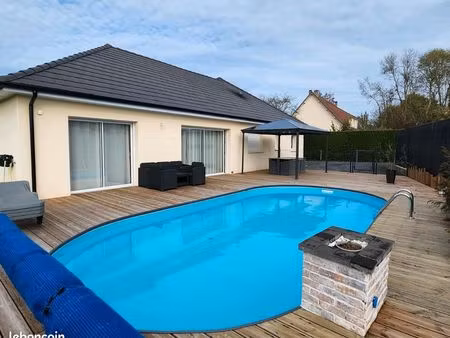 plain-pied avec piscine