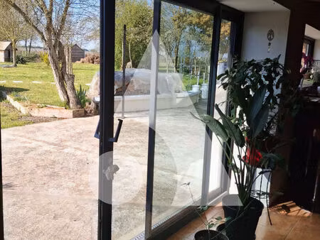 maison saint lambert du lattay 9 pièce(s) 261 m2