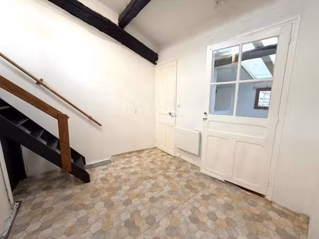 location maison 1 pièce 45 m² à sisteron (04200)  470 €