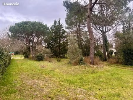 terrain constructible au calme