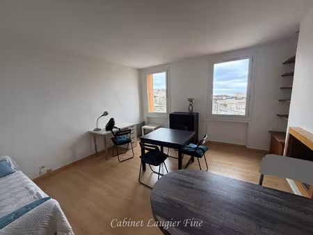 t1 meublé rue d'endoume 13007