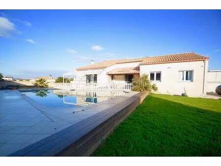 villa de 180 m² à pia