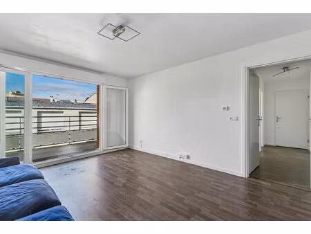 appartement romainville 3 pièces avec balcon