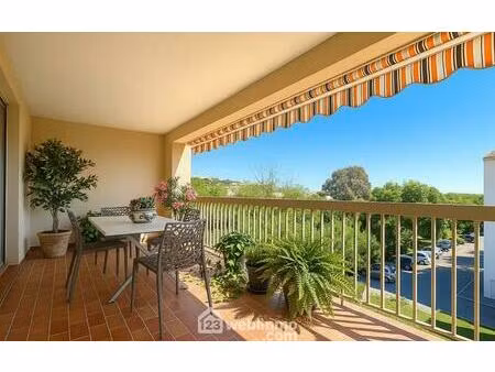 vente appartement 3 pièces 47 m² sainte-maxime (83120)