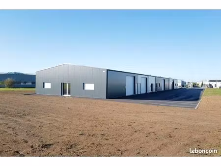 à louer – local commercial / artisanal neuf – emplacement premium