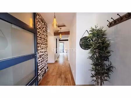 maison de 98 74 m² à fougeres