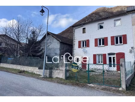 vente maison 4 pièces 90 m² à gigors (04250)  130 000 €