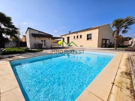 maison 5 pièces de 122m² terrain 1176m²