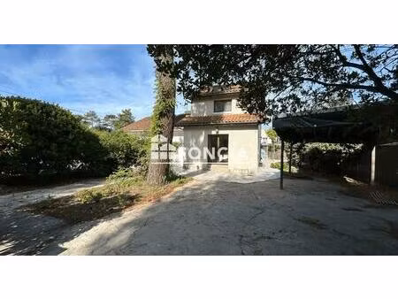 entre mer et forêt  maison aux multiples possibilités