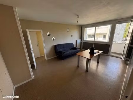 ? 47 m² | ?️ meublé 1 chambre | ◊ parking + cave