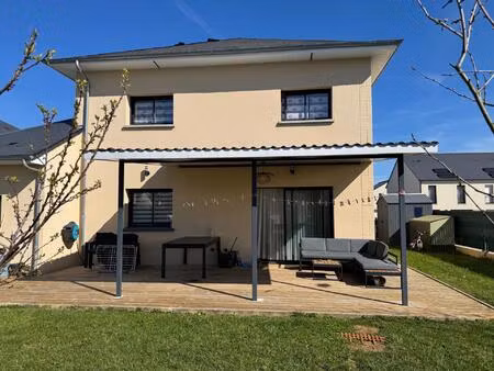 belle maison familiale contemporaine de 2022