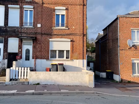 maison semi-individuelle en briques belle opportunité
