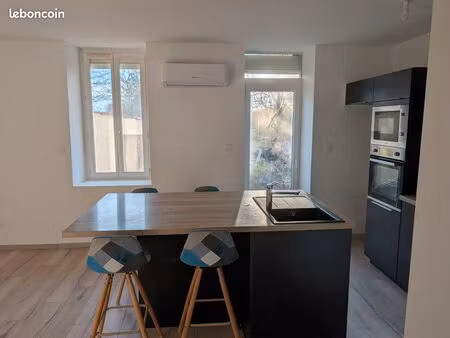 appartement t2 de 42 m² refait à neuf avec grande terrasse – le creusot disponible au 1er 