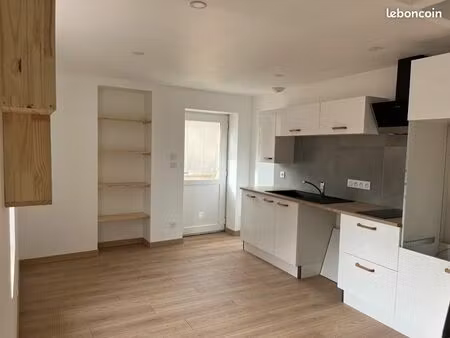 maison rénovée à neuf avec terrain et sous sol