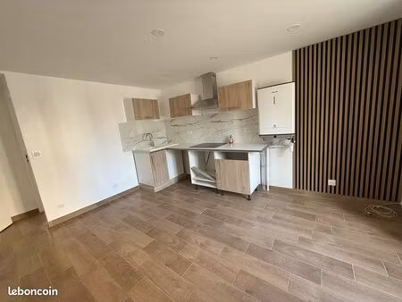 appartement f2 en rdc entièrement rénové