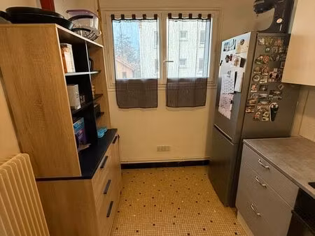 f4 chamalieres 80m2 + balcon tbe