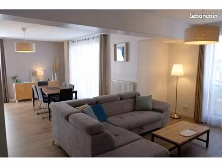 appartement 76 m2 - balcon - 2 parkings