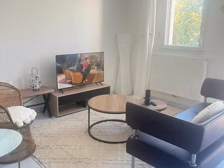 maison terrasse et jardin / collocation possible