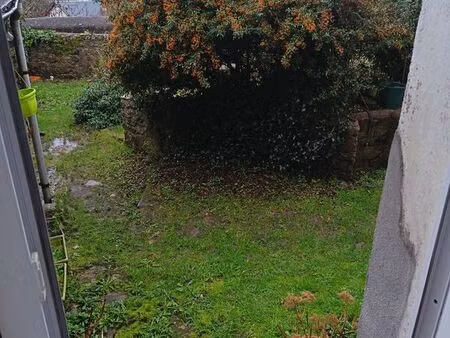 grand t2 avec jardin à zola