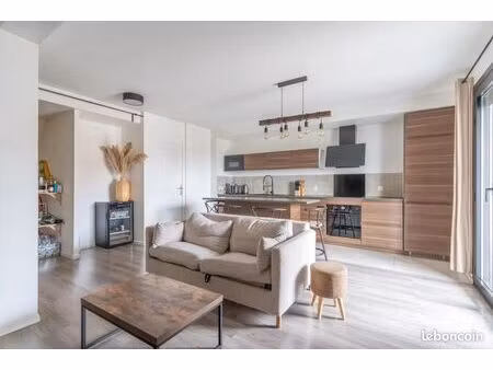 appartement 3 pièces 62 m²