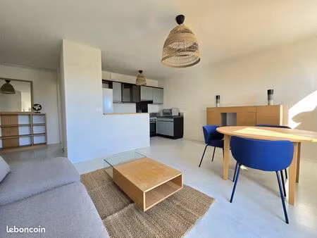 appartement 3 pièces 60 m²