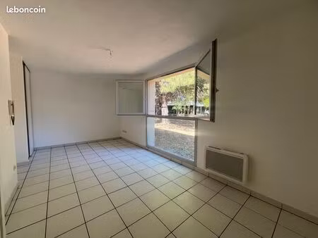 rangueil – saint agne – t2 + parking 585