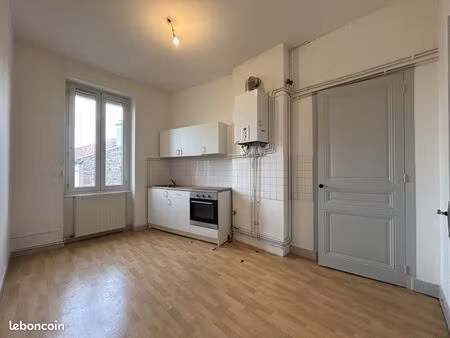 appartement 1 pièce 33 m²