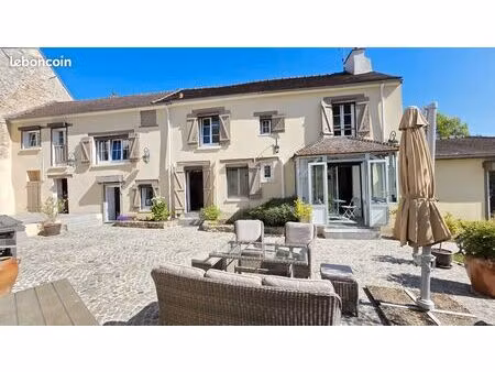 longère 7 pièces 175 m²