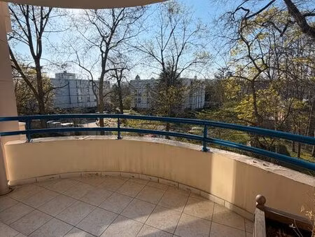 appartement f2 balcon