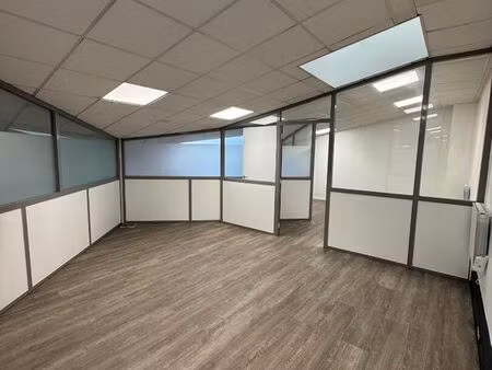 local commercial 37 m² deuil la barre