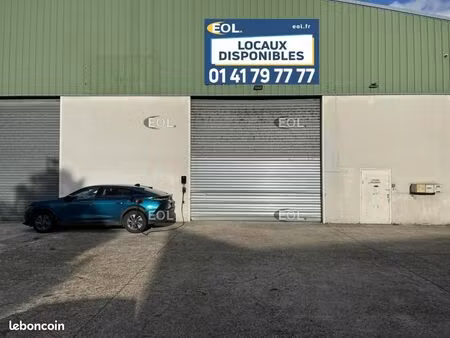 local d'activité 650 m²