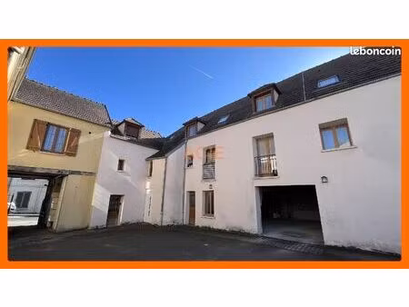 studio 1 pièce 25 m²