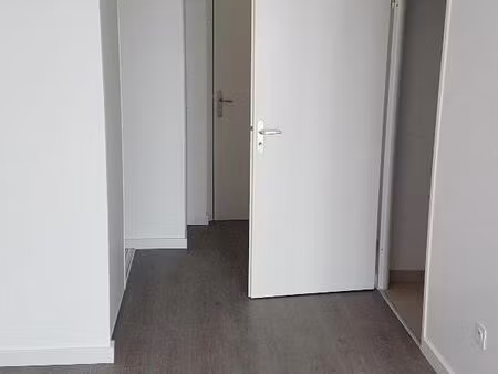 location studio non meublé avec terrasse et jardin privatif – cergy saint-christophe (95)