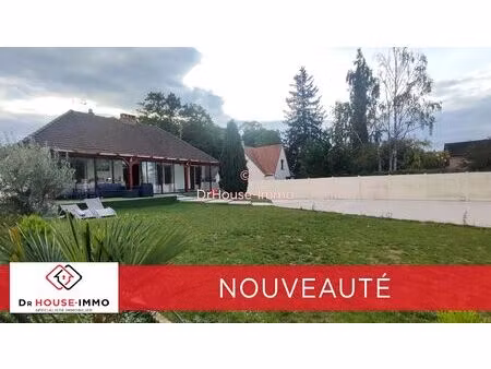 pavillon 8 pièces 177 m² avec grand terrain 800m²